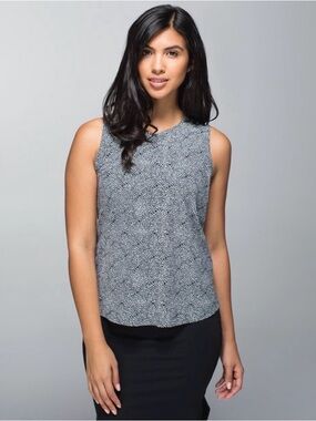 Lululemon Here To There Tank
Plush Petal Black Ghost